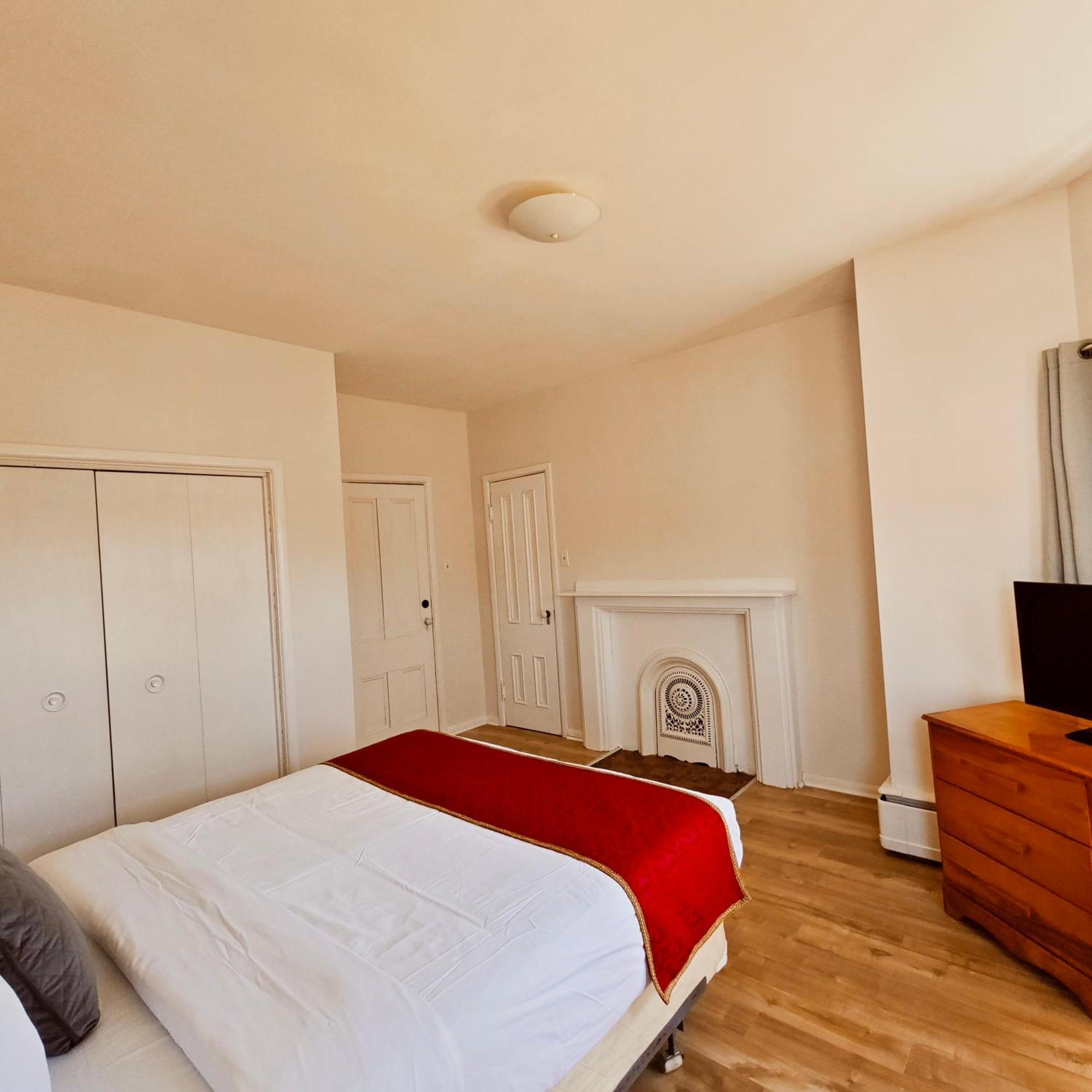 Andy'S Blue House Bed & Breakfast Charlottetown Bagian luar foto