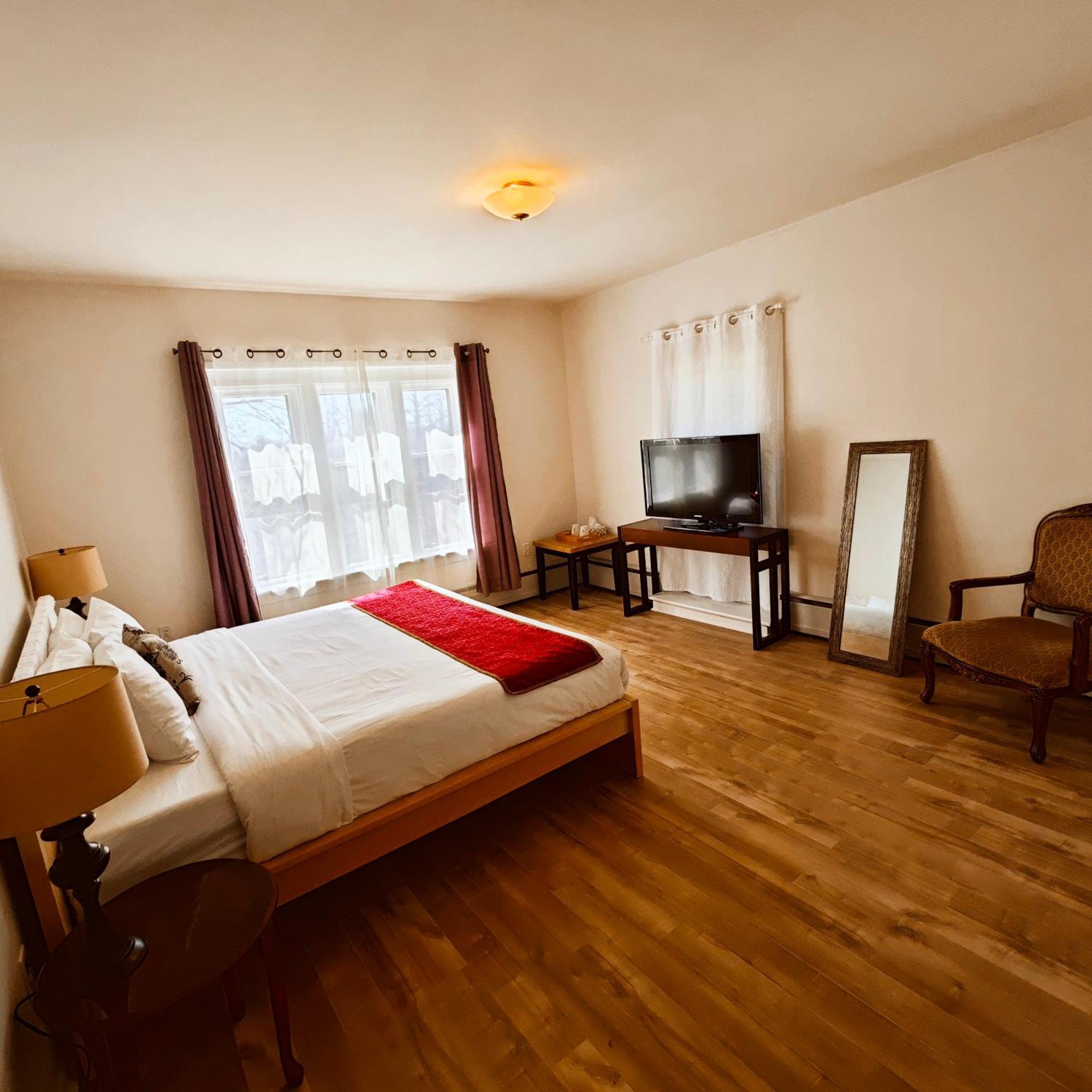 Andy'S Blue House Bed & Breakfast Charlottetown Bagian luar foto
