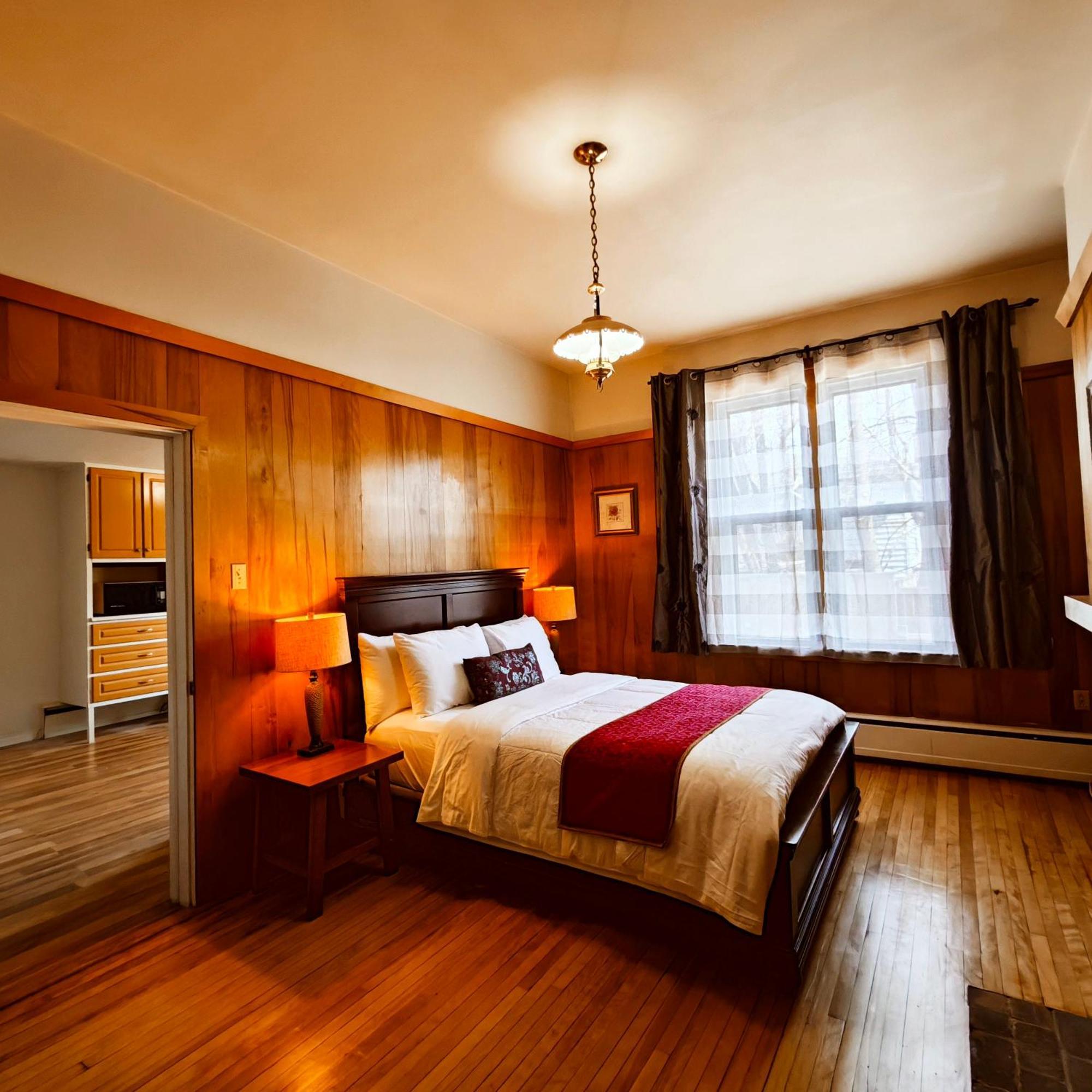 Andy'S Blue House Bed & Breakfast Charlottetown Bagian luar foto
